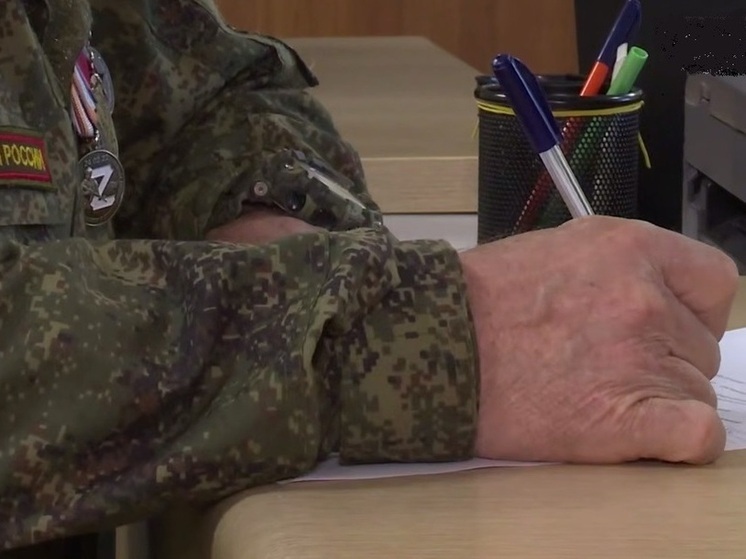 Жители Салехарда передали 15 ружей и более 3 тысяч патронов бойцам СВО