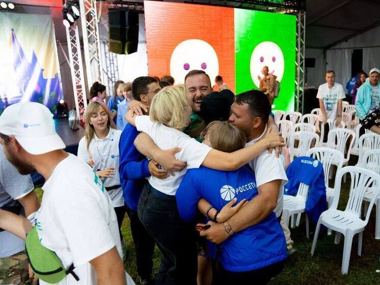 Молодые энергетики представили «Россети» на форуме «Форсаж»