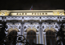 Как сообщил Центробанк, международные (золотовалютные) резервы России выросли до исторически рекордного уровня — до $690,6 млрд