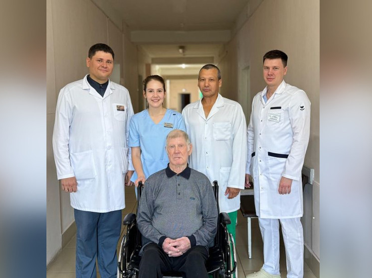 В Уфе 99-летнего ветерана ВОВ прооперировали после перенесенного обширного инфаркта