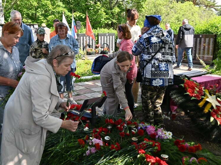 В Выборгском районе прошла церемония перезахоронения воинов Красной Армии