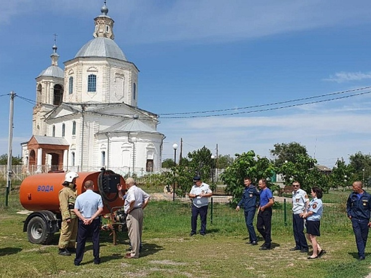 В Волгоградской области продолжается акция «Остановим огонь вместе»