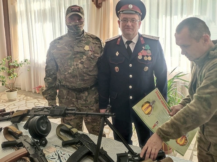 Орловским студентам рассказали о службе в армии России
