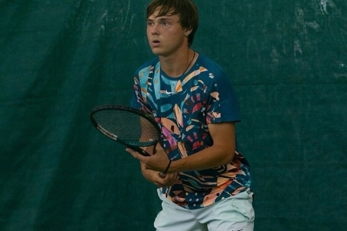 Плешивцев не пробился в финал юниорского Уимблдона в парном разряде