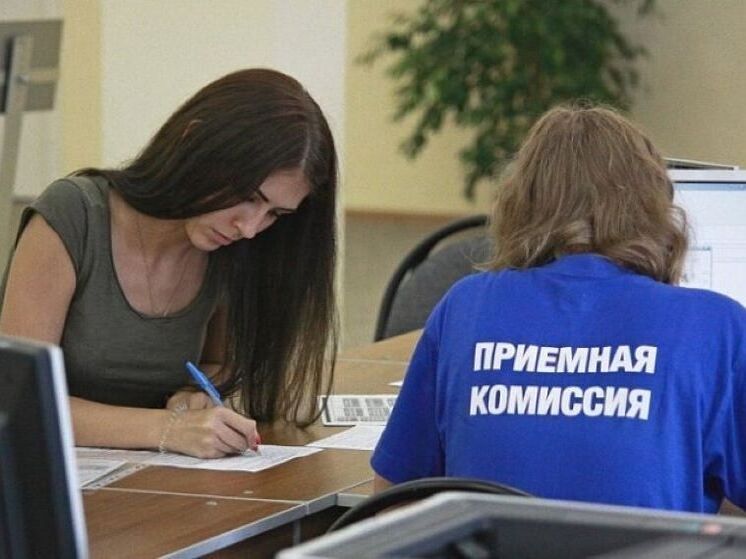 Приемная кампания СПО в Кировской области: рекордное количество бюджетных мест