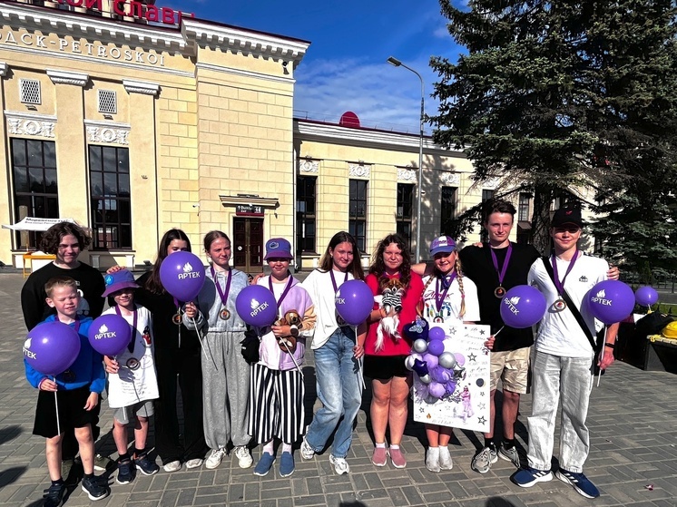 Легендарному "Орленку" сегодня 65