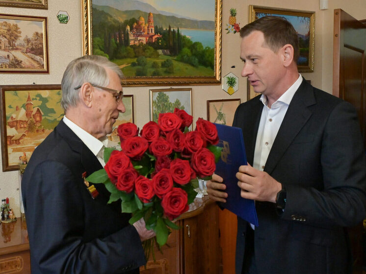 Создатель спецподразделения «Альфа» Виталий Бубенин отметил 86-летие в Сочи