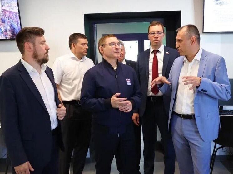 Владимир Якушев оценил подготовку ИТ-специалистов в Костроме