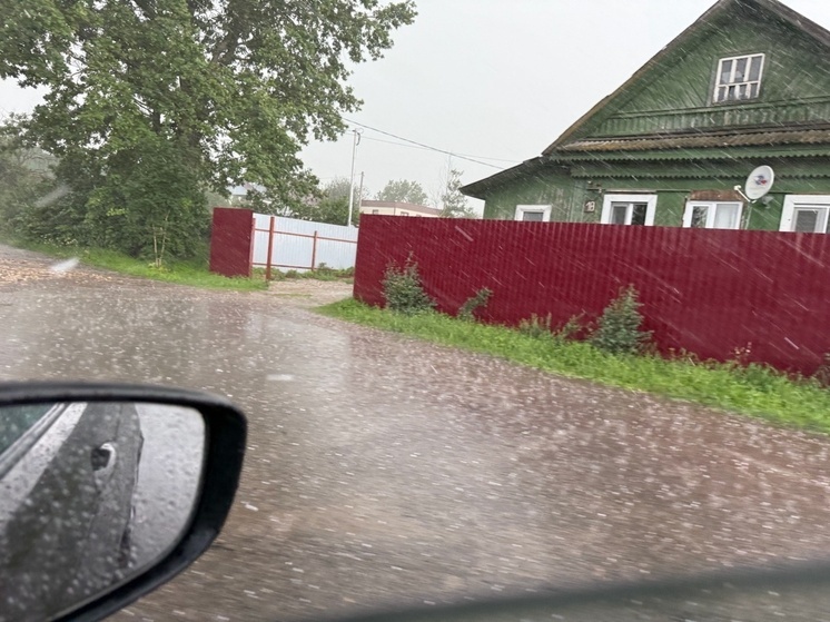 Град обрушился на Тверскую область