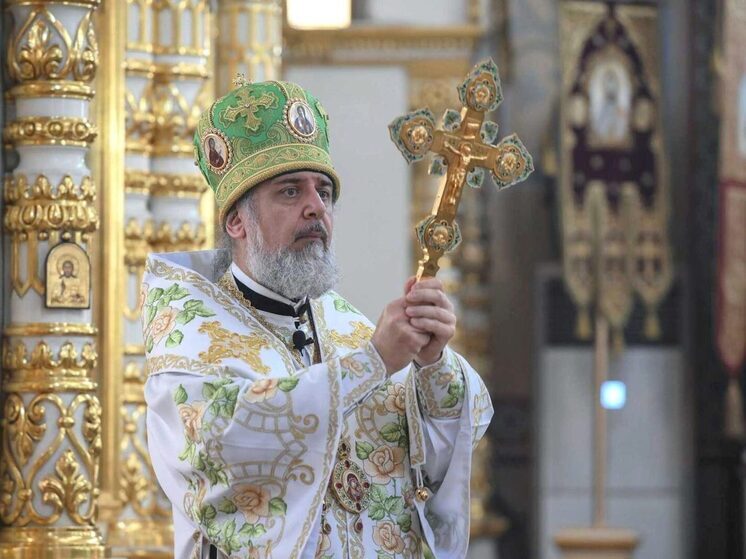 Епископ Герман возглавил Литургию в Михайловском соборе Сочи 12 июля