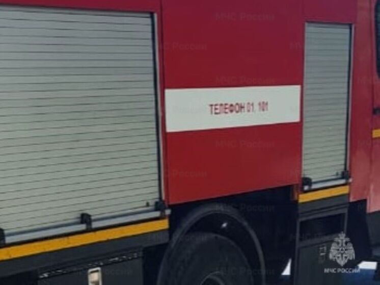 Ночью под Медынью вспыхнул автомобиль