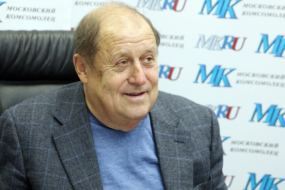 Один из самых авторитетных российских специалистов о последних событиях в мировом и отечественном футболе