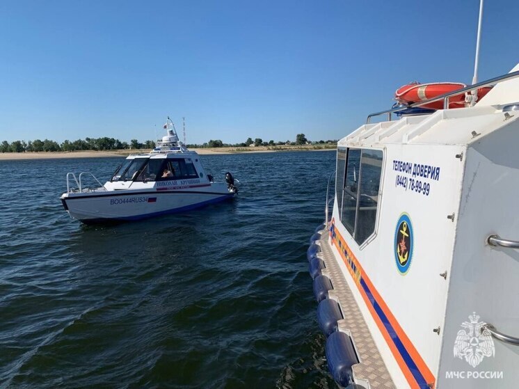 В Волгоградской области водные патрули проверили судоводителей