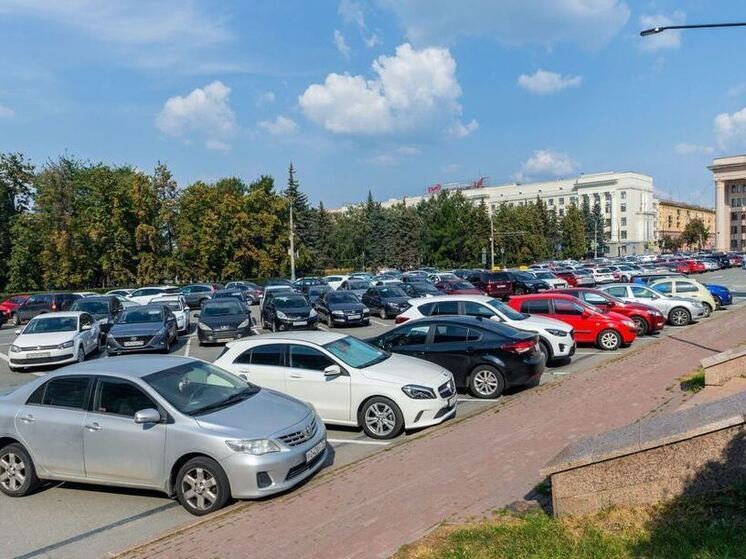 Жара не идет на пользу автомобилям. Эксперты собрали основные рекомендации для жителей Челябинской области на эту тему.