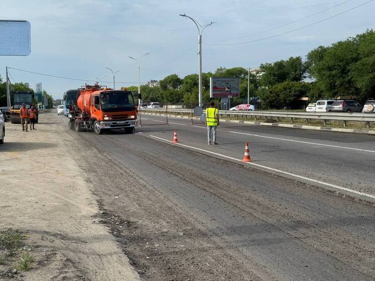 Мэр Благовещенска услышал жалобы амурчан на дорожников