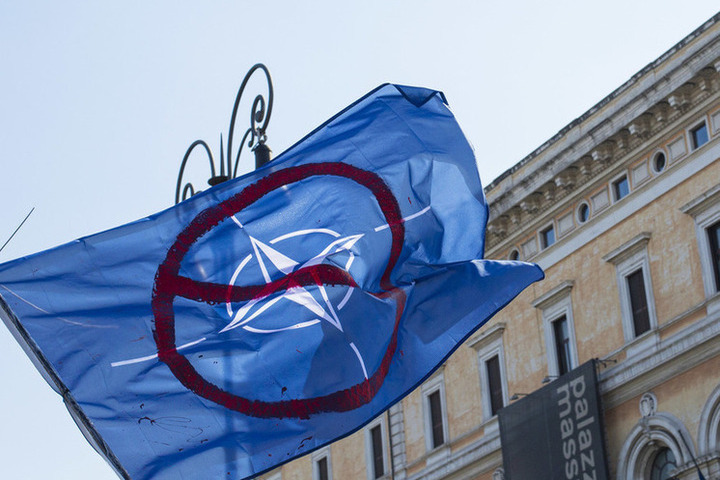 Посол РФ обвинил НАТО в ограничении судоходства в Балтийском море