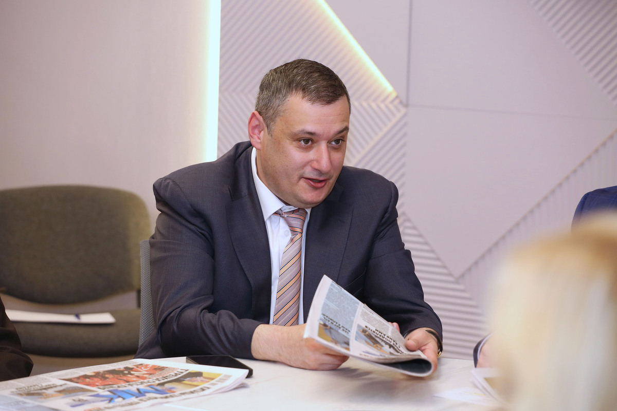 На Украине объявили в розыск врио губернатора Курской области Хинштейна