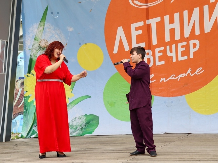 В минувшие выходные в «Белом сквере» прошёл творческий марафон «Музыка лета», посвящённый Дню соседей