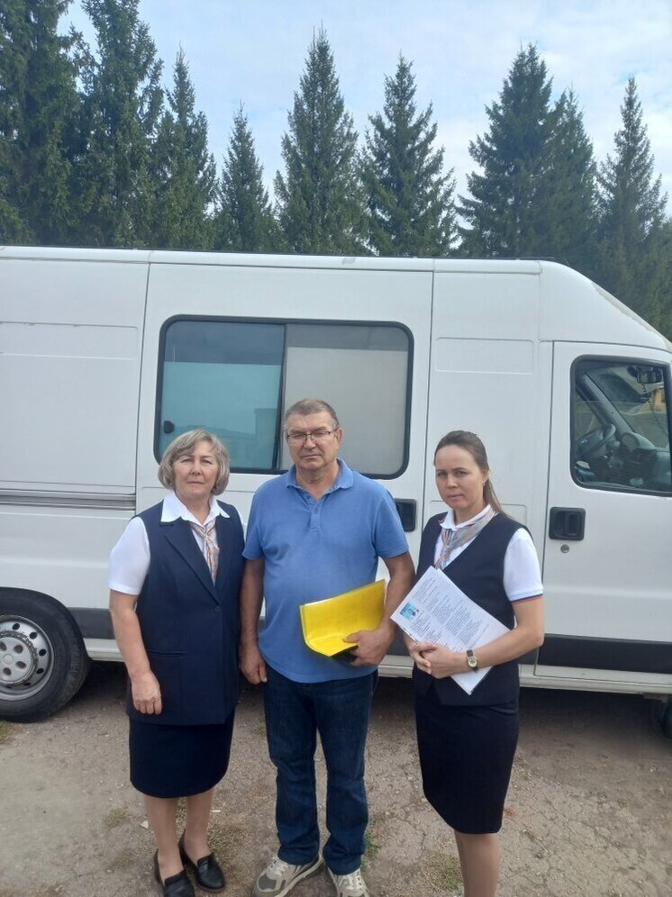 Более 400 жителей Чувашии трудоустроились благодаря мобильным офисам