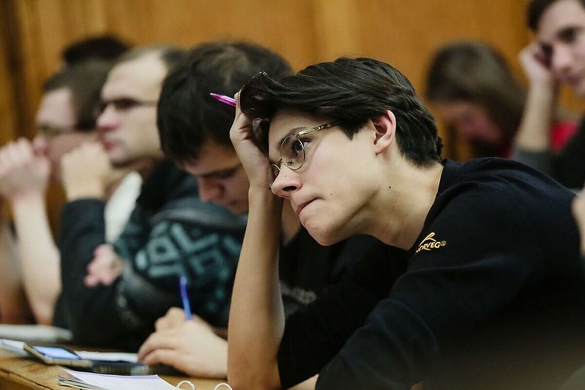 Сбер направил офферы 155 выпускникам Российской экономической школы