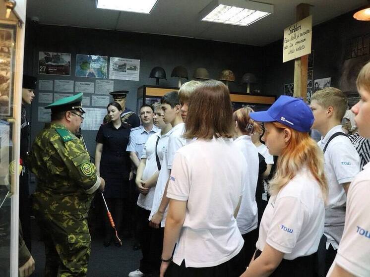 В Норильске подростки из трудотряда побывали в Музее боевой славы