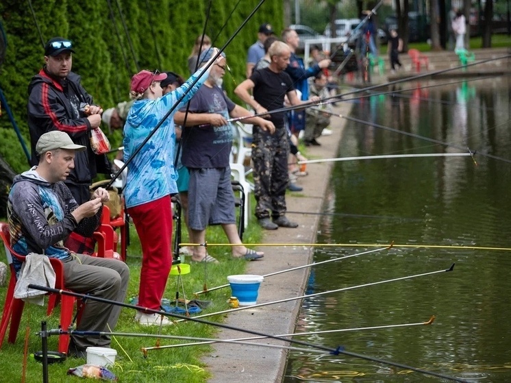 В Смоленске отметили День рыбака