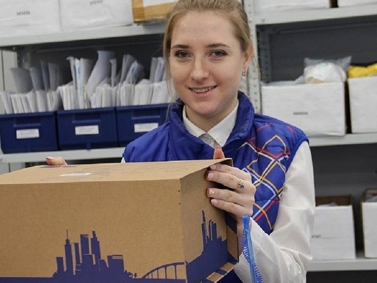 Борис Елкин поздравил работников почты с профессиональным праздником