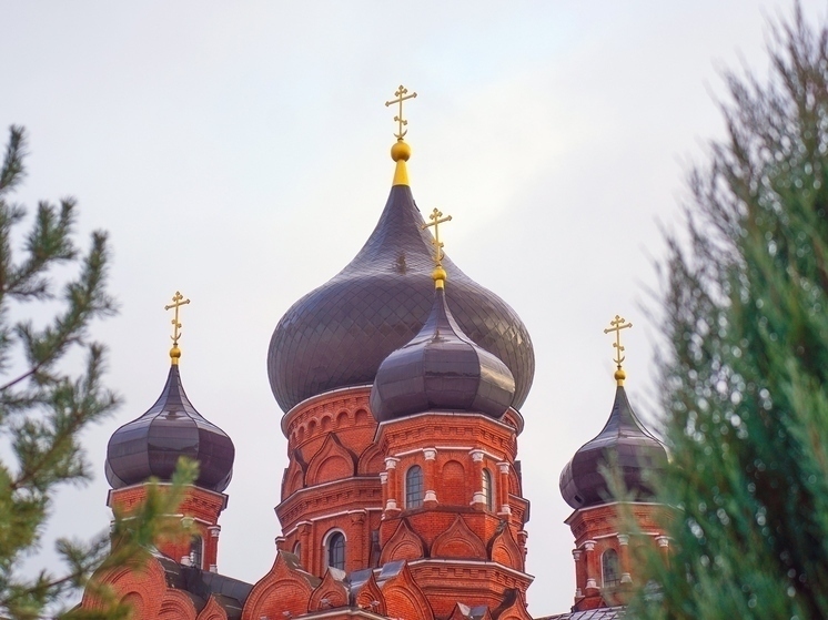 Священнослужитель рассказал тулякам, когда и зачем освящают клубы