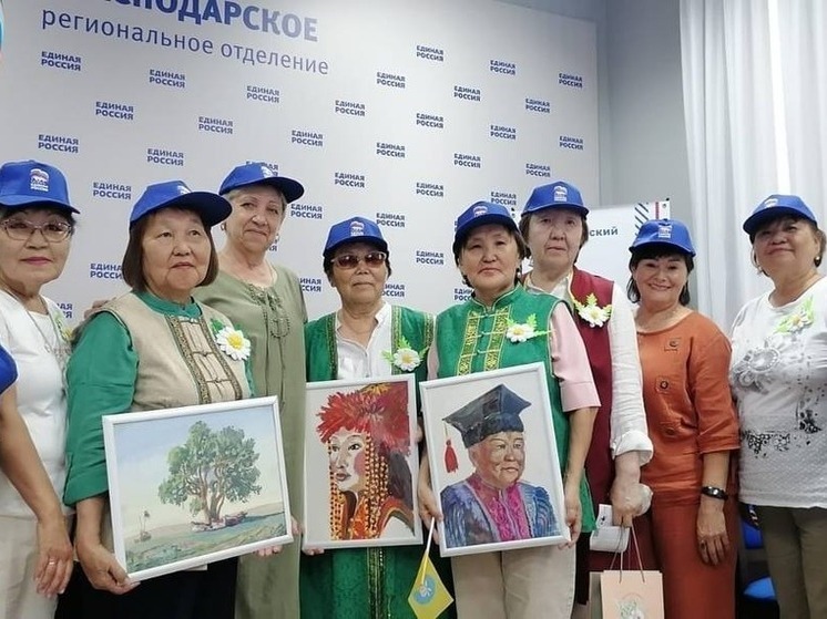 «Серебряные» волонтеры Калмыкии посетили Краснодар