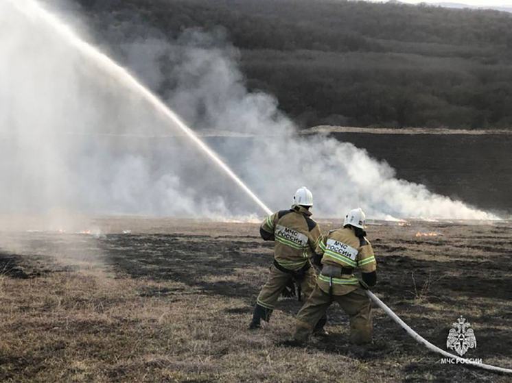 Огнеборцы Ингушетии за день потушили пять пожаров