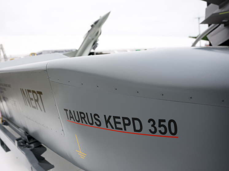 Министр Писториус: ФРГ не будет поставлять на Украину дальнобойные ракеты Taurus