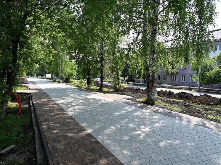  В Кузбассе в рамках национального проекта «Инфраструктура для жизни» ведется работа по улучшению 60 пешеходных зон