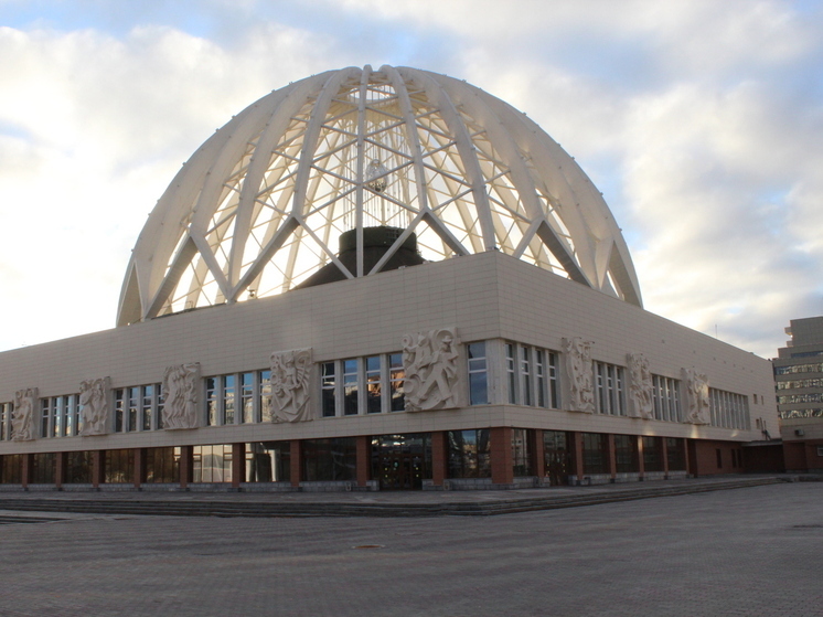 В Екатеринбурге отремонтируют участки двух центральных магистралей