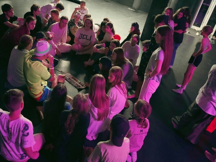 В ведущих детских центрах РФ отдохнут ещё 880 школьников из ДНР