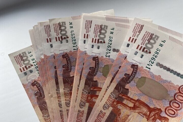 Благодаря вмешательству прокуратуры пензячке вернули незаконно удержанную зарплату