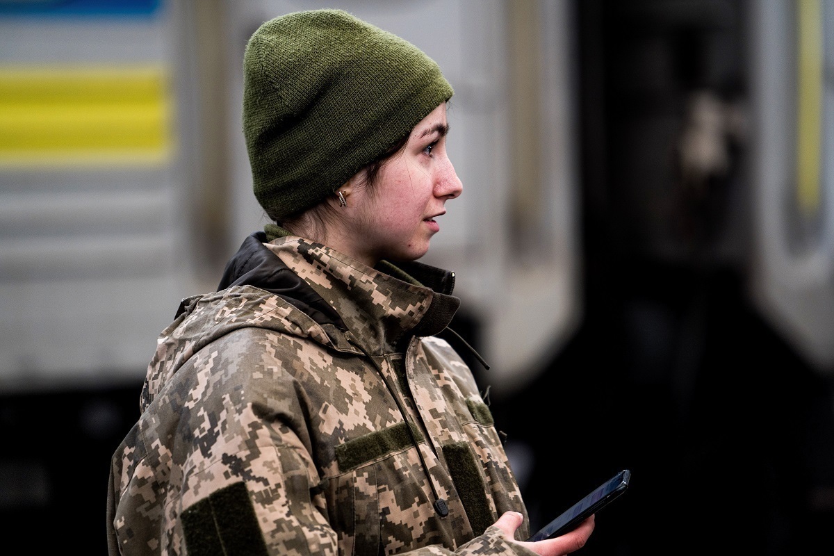 Генерал Липовой назвал сдачу в плен единственным решением для украинок из ВСУ