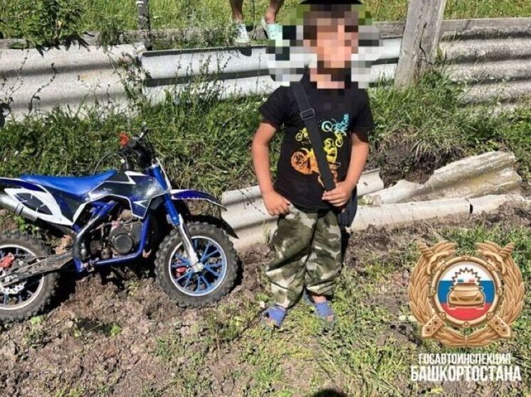В Башкирии отец купил 8-летнему сыну питбайк