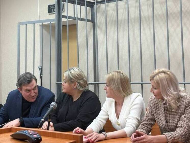 Двоим заместителям министра ЖКХ Воронежской области продлили домашний арест