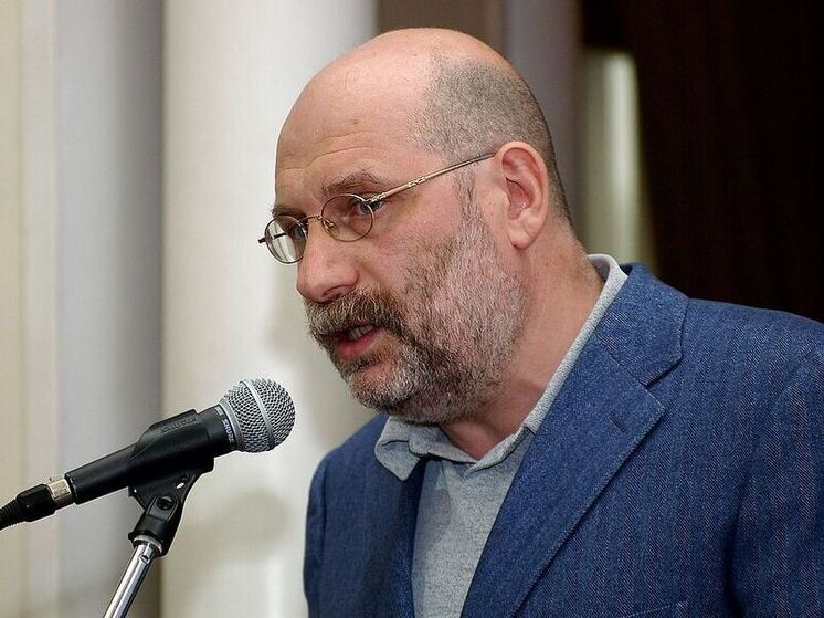 Суд в России заочно приговорил писателя Акунина* к 14 годам лишения свободы