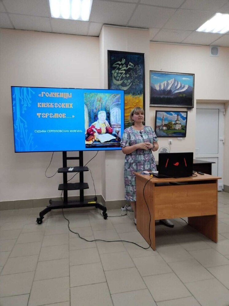 Информационный час «Голубицы княжеских теремов» прошёл в протвинской библиотеке