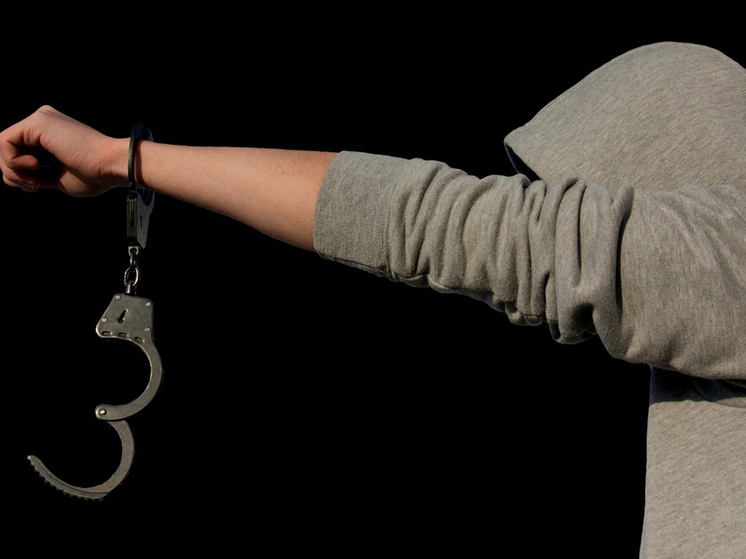 В Орле задержали 19-летнего закладчика
