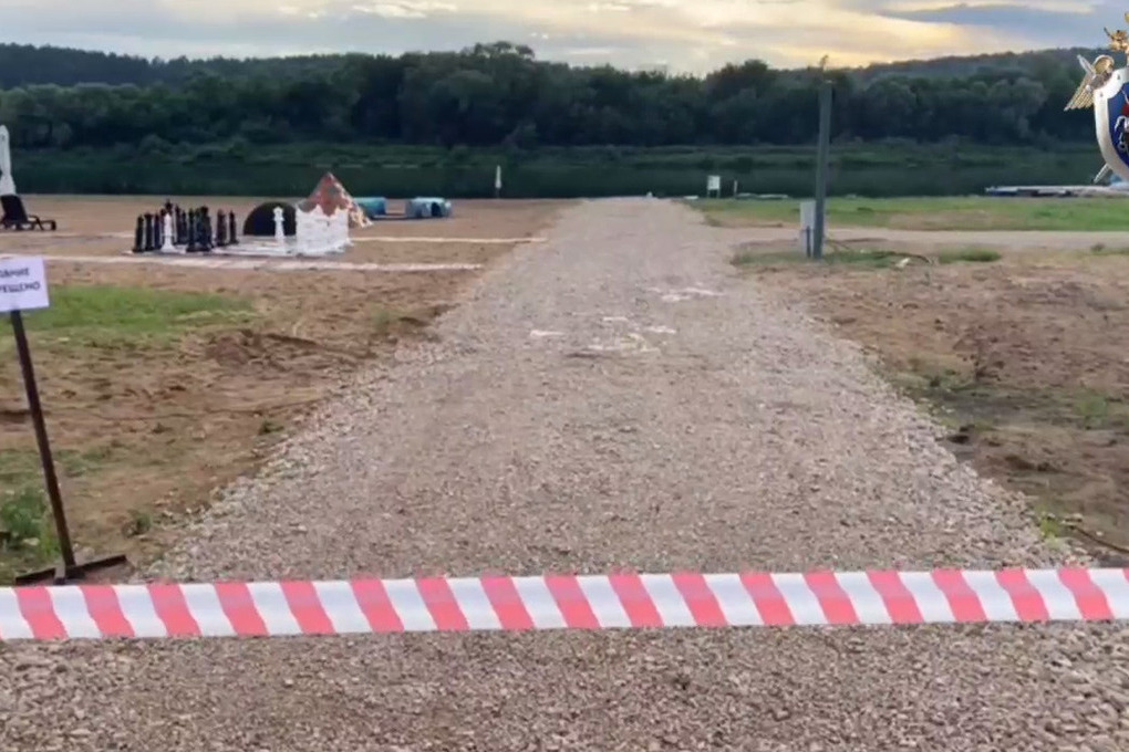СКР показал видео с пляжа в Тульской области, где молния убила троих человек