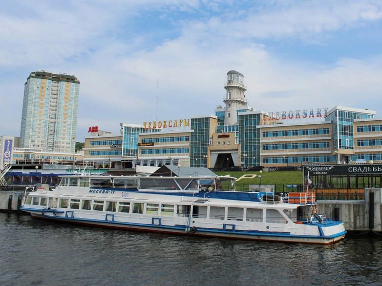 Речные трамвайчики в Чебоксарах бьют рекорды перевозок