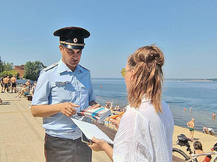 В Чебоксарах полиция проводит масштабную профилактику мошенничеств