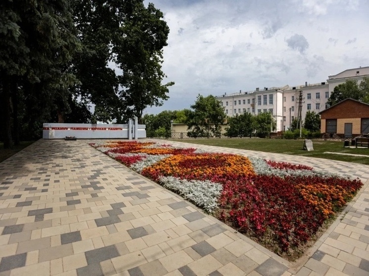  В Смоленске завершены работы на мемориале воинам, павшим в годы Великой Отечественной войны