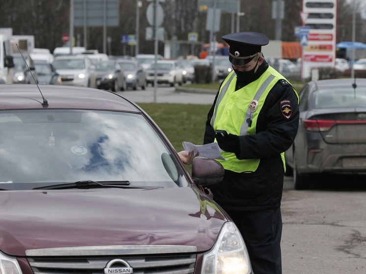 В России могут ужесточить правила эксплуатации праворульных автомобилей