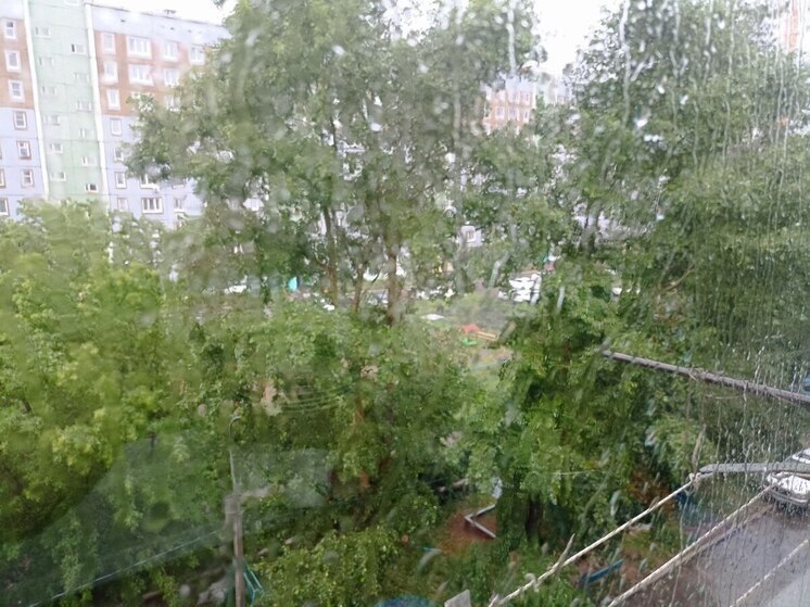 Штормовые ветра и грозы продолжат кошмарить Хакасию