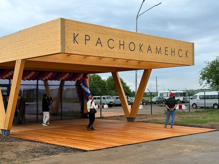 Осипов посетил открытие терминала аэропорта в Краснокаменске