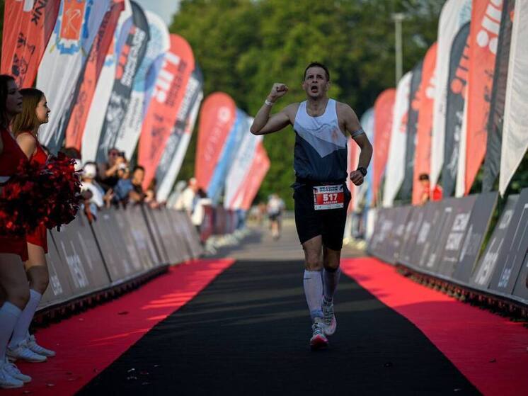 Спортивный мэр Абакана бросил работу ради «железной дистанции» триатлона в Петербурге