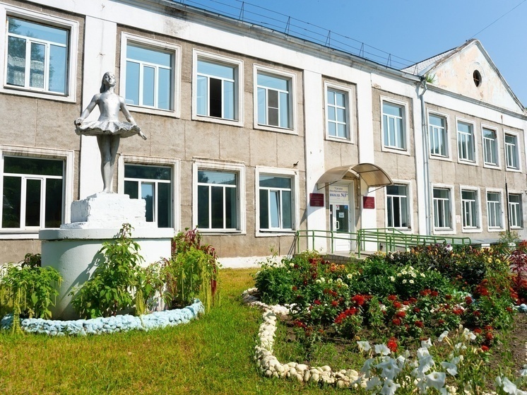 В Абакане отреставрировали девочку в пачке